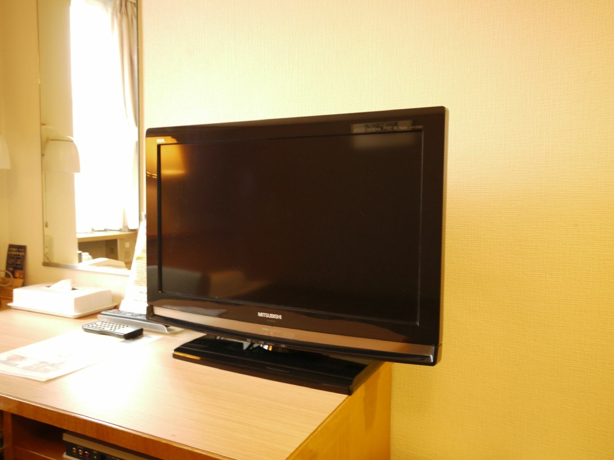 Hotel Route-Inn Kitakyushu-Wakamatsu Ekihigashi Екстериор снимка